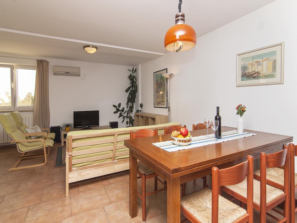 Apartments Ceja Near Sea Μεντουλίν Εξωτερικό φωτογραφία